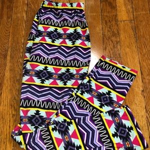 Colorful patterned leggings